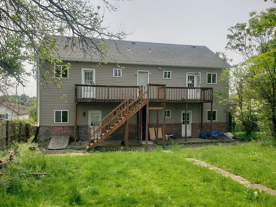 1st image of 126-128 Lynnwood Ave #128-1