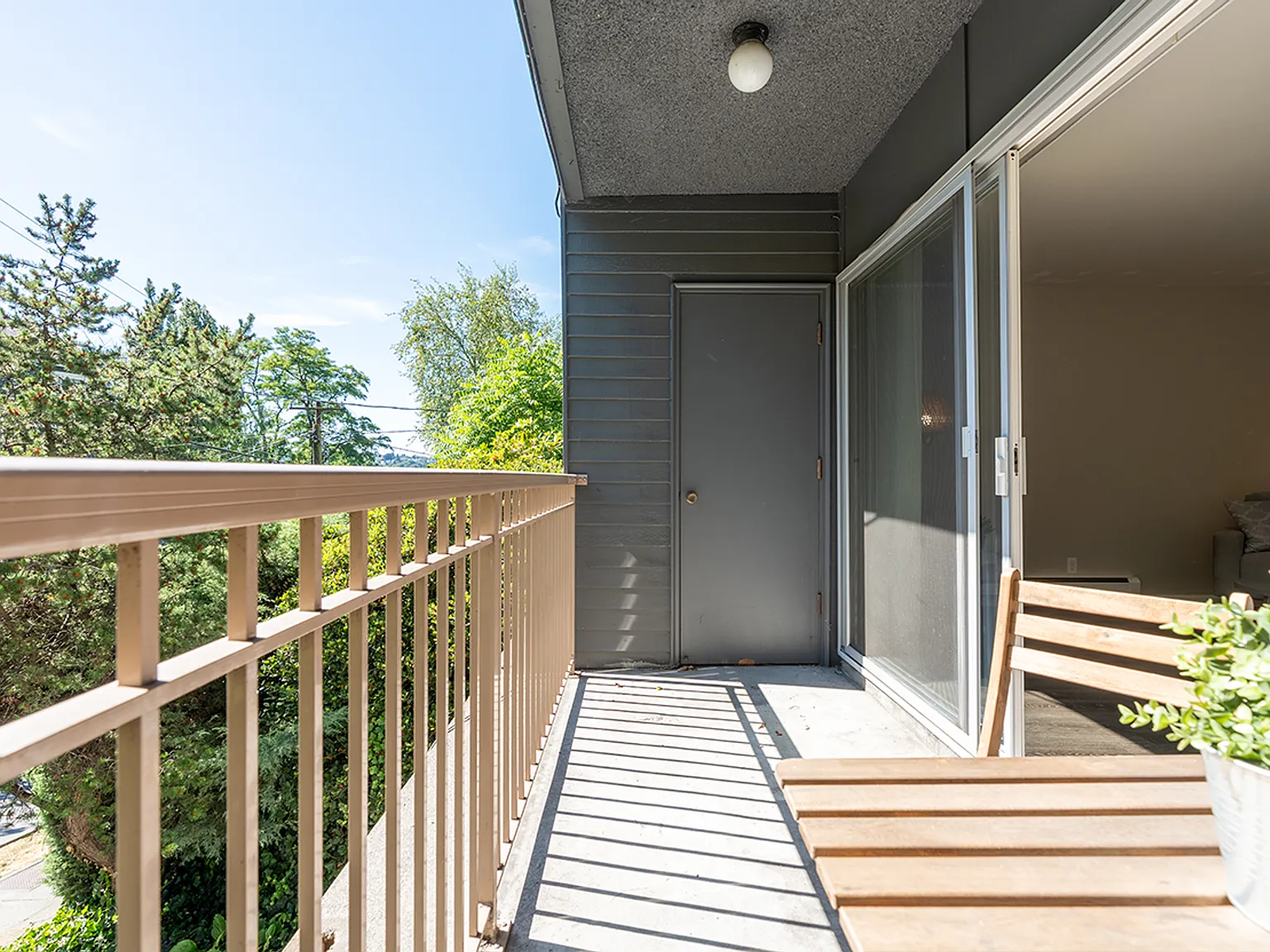 Lakeview Place — Photo 3