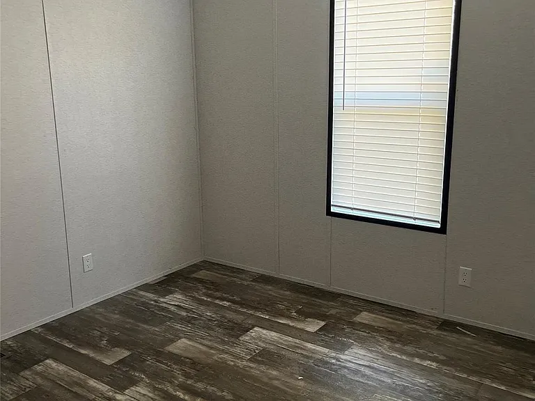 310 Pashun Ln — Photo 14