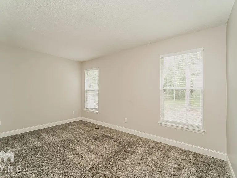 9315 Haywain Ct — Photo 9