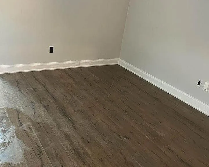 52 Claremore Ave — Photo 5
