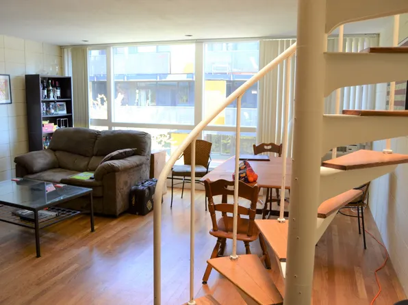 351 Harvard St APT 2C, Cambridge, MA 02138