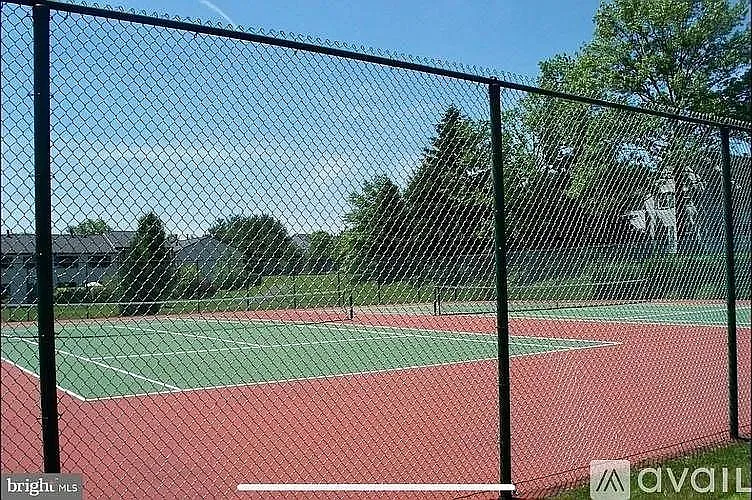 2308 Lexington Ct — Photo 11