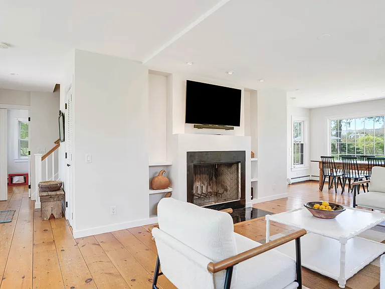 41 Abrahams Landing Rd — Photo 5
