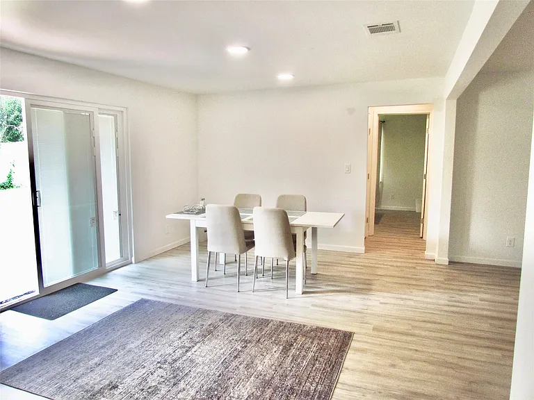 639 Feamster Dr — Photo 6