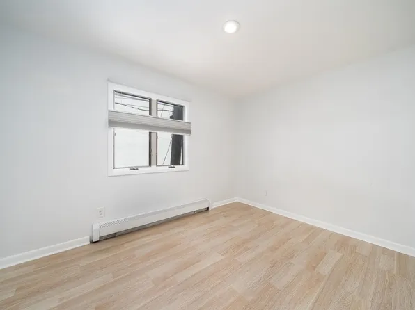 139 Cambridge Avenue image 15 of 19