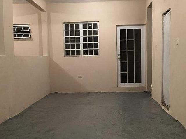 2nd image of 282 Calle Canillas