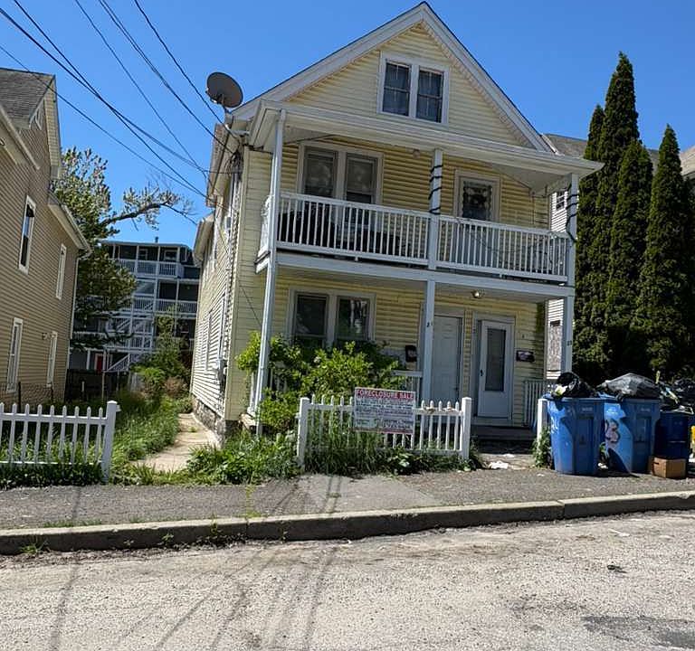 1st image of 21 West Farm Street
