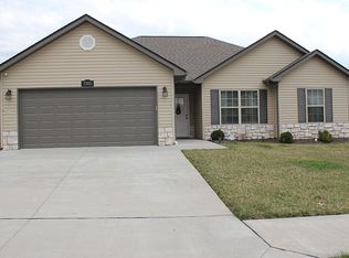 5302 Aspen Ridge Dr, Columbia, MO 65202