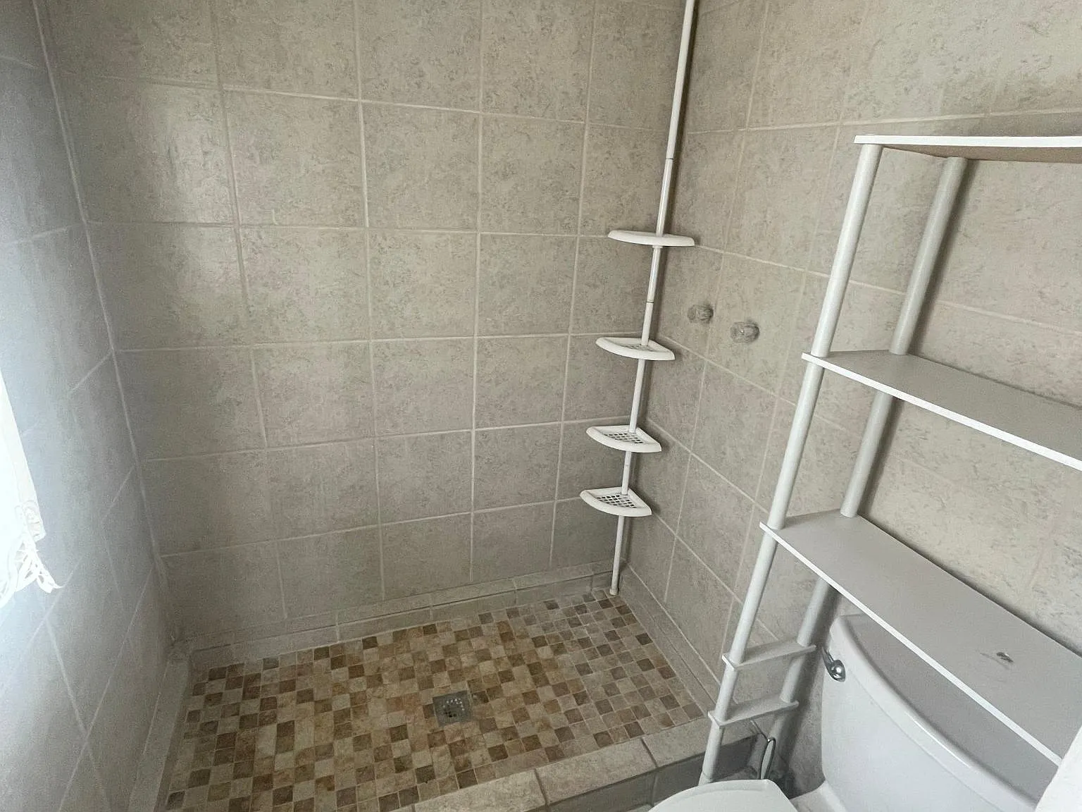 2 bed, $1,295 — Photo 4