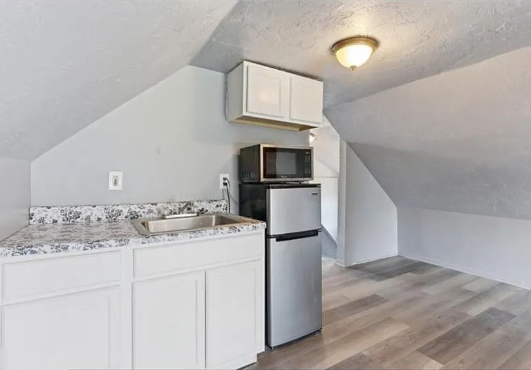 3333 Desota Ave #3 — Photo 5
