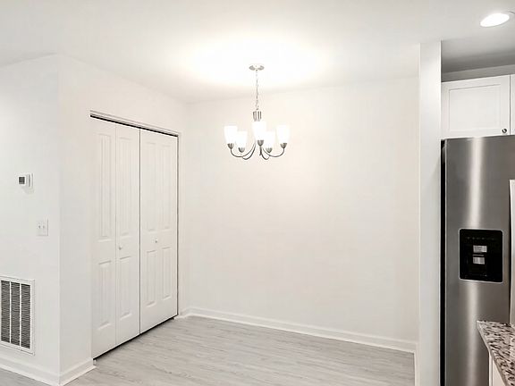 4th image of 171 Charter Dr #179-6