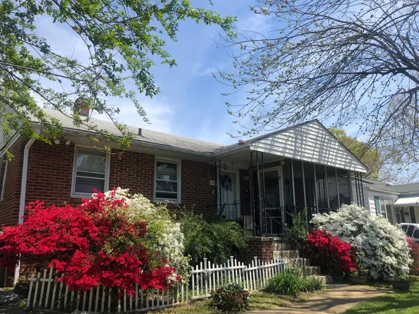 (undisclosed Address), Charlottesville, VA 22902