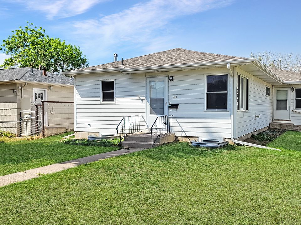 1st image of 504 42nd St N #504