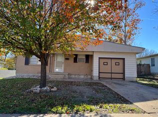 208 E Voelter Ave, Killeen, TX 76541