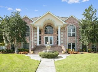21 Bocage Dr, Destrehan, LA 70047