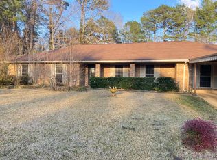 101 Veterans Ln, Leesville, LA 71446