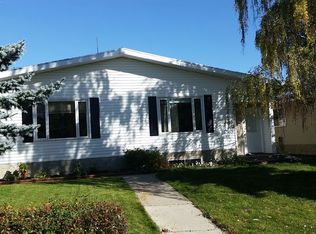 4403 55th Ave, Olds, AB T4H1B9