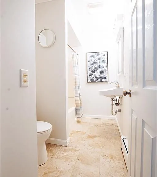 603 Thames St #1 — Photo 36