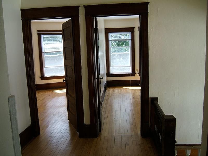 entrance to both the first floor bedrooms.