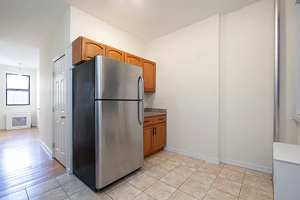 Rented by R New York | media 3