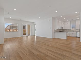 2345 Jagged Peak Ln, Sparks, NV