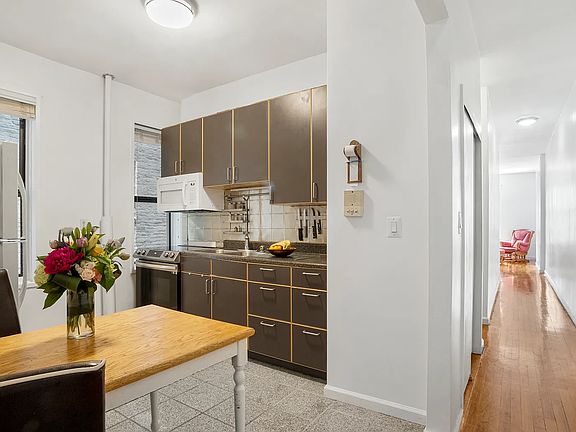3rd image of 157 W 123rd St APT 3A
