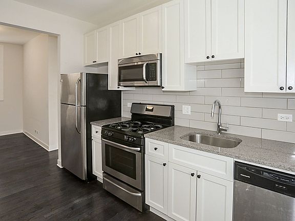 2nd image of 1603 W Belle Plaine Ave #2