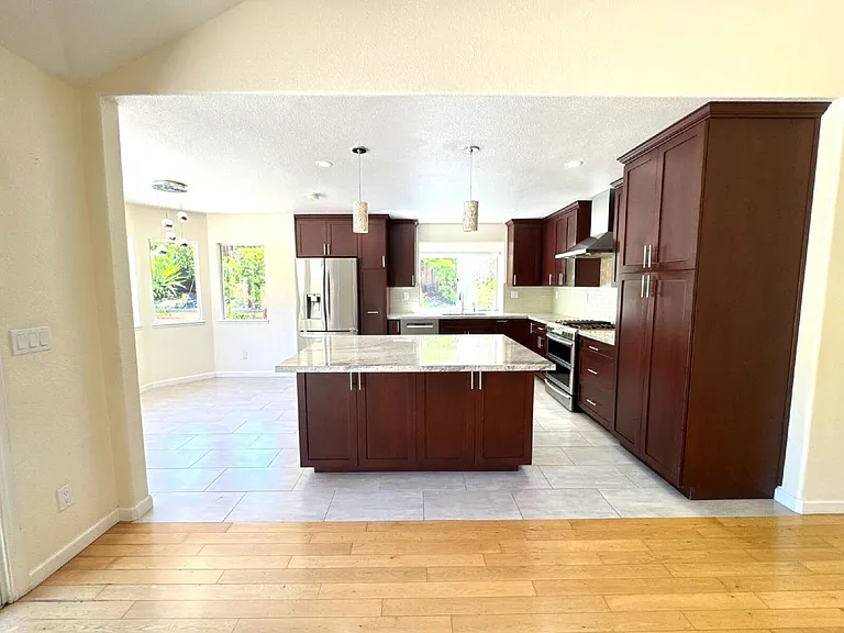 3281 Falerno Way — Photo 19