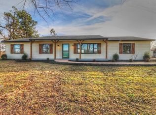 8949 N Tracy Rd, Atoka, TN 38004