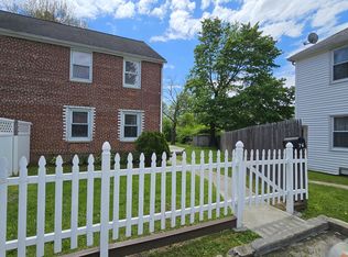 76 Pearl Harbor Pl, Bridgeport, CT 06610