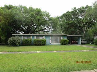 24 Alan A Dl, Pensacola, FL 32506