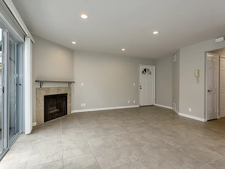 1216 S Corning St — Photo 60