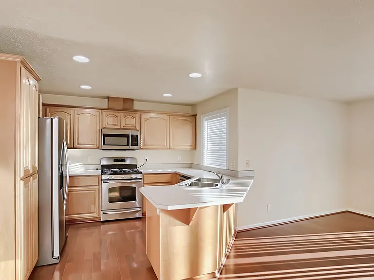 3241 NW Banff Dr — Photo 9