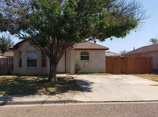 10307 Comet Dr, Laredo, TX 78045