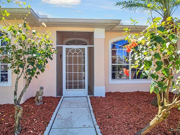 3rd image of 24313 Kintail Ct