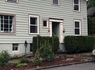 1305 SE Yamhill St APT 2, Portland, OR 97214