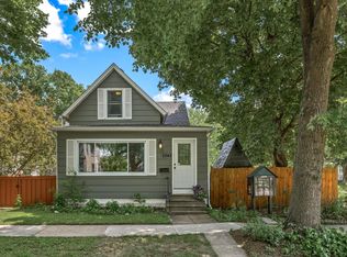 1042 Churchill St, Saint Paul, MN 55103