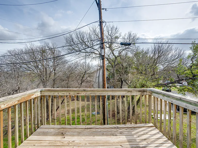 11907 Alpheus Ave — Photo 22