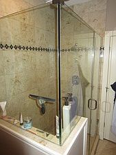 4th image of 2907 N Damen Ave #2