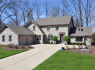 161 Walnut Grove Dr, Dayton, OH 45458