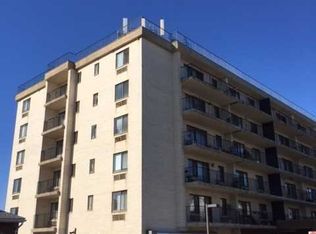 233 12th St APT 4J, Palisades Park, NJ 07650