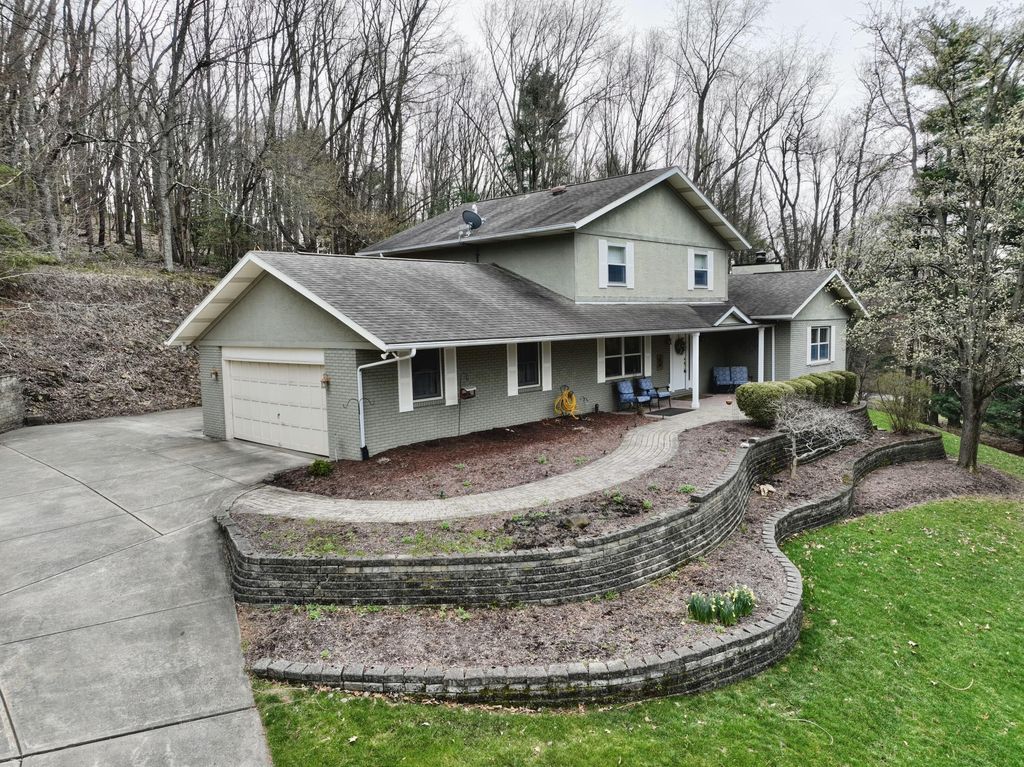 Real estate listing image
