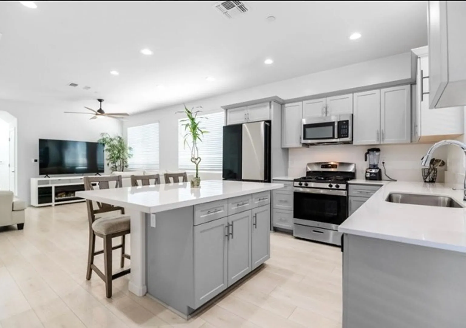 Northside Visalia Home! Coming Soon! — Photo 2