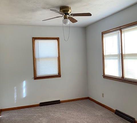 3rd image of 104 Mitchell Street