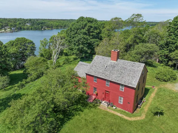34 N Deer Isle Road, Deer Isle, ME 04627