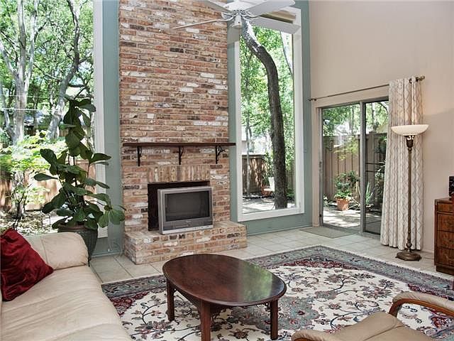 2nd image of 8318 Summerwood Dr