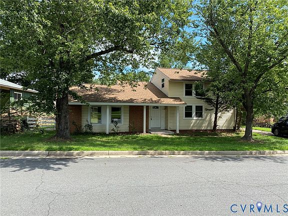 2nd image of 111 Park Hill Ln