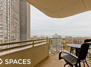 3931 N Pine Grove Ave, Chicago, IL 60613