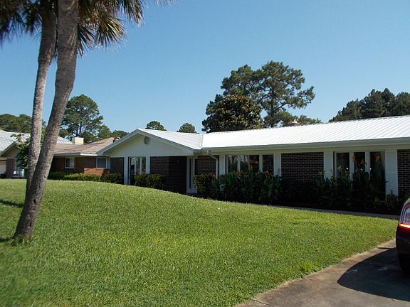2nd image of 706 Driftwood Dr